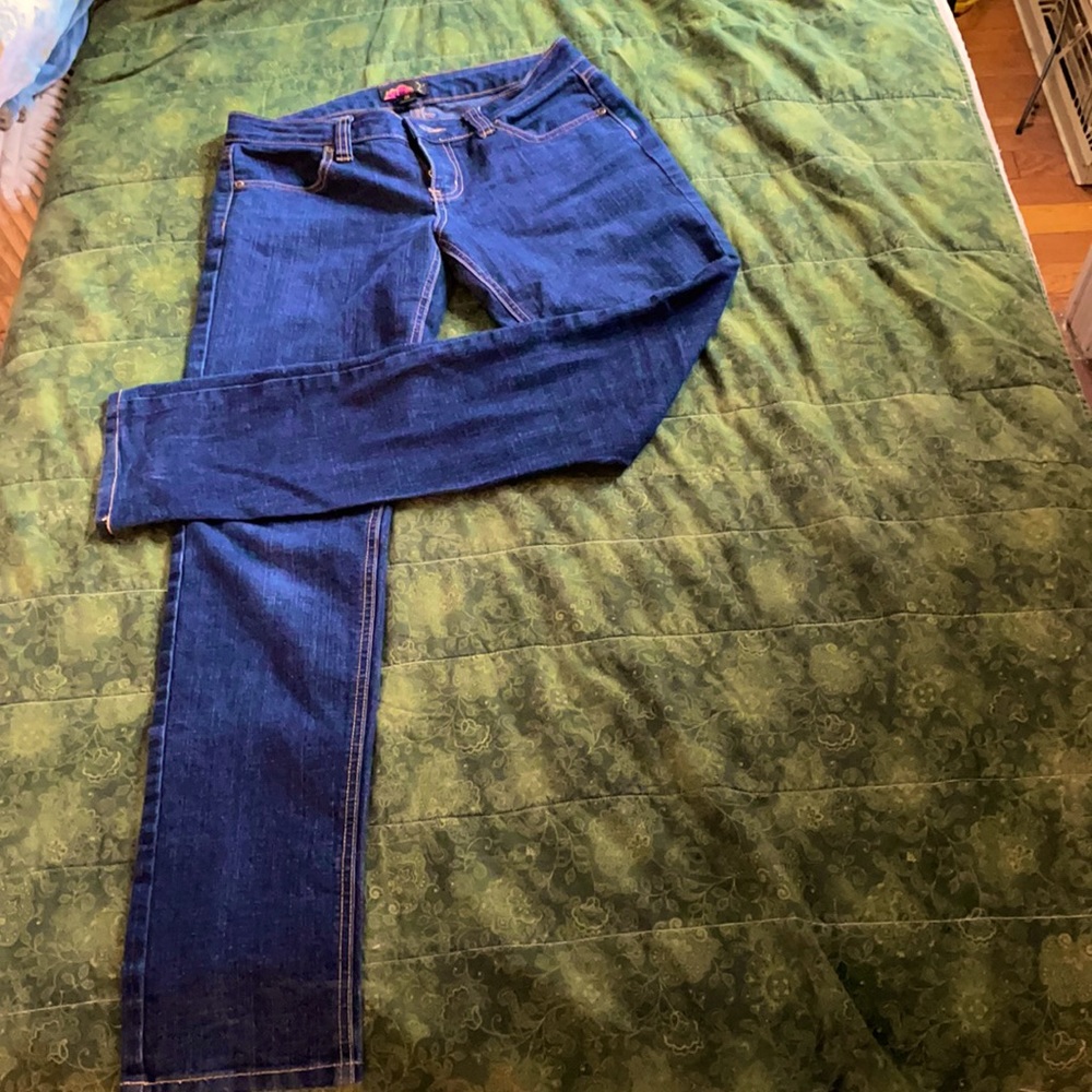 NWOT Dark wash relaxed skinny jeans